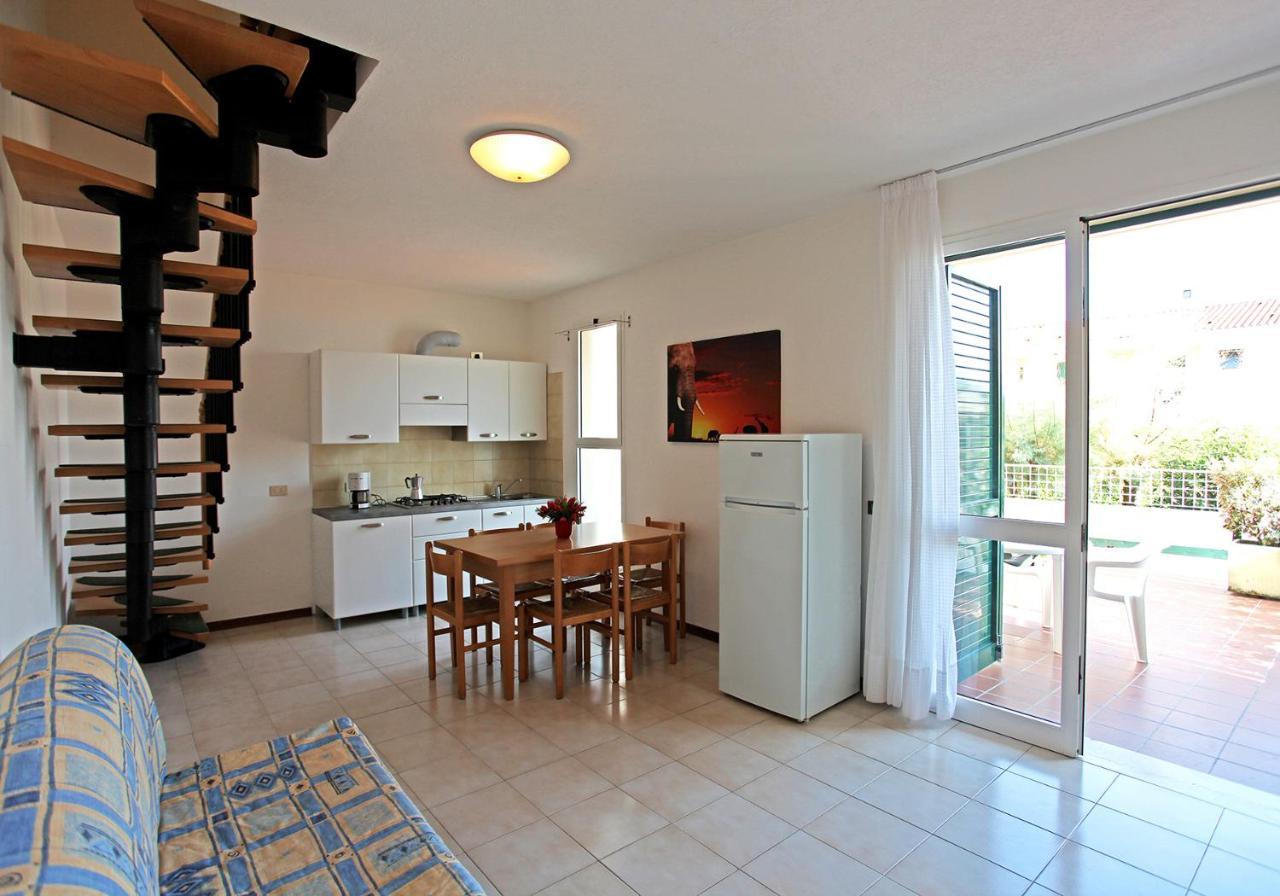 Apartament With Swimming Pool Appartement Caorle Buitenkant foto