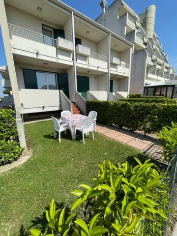 Apartament With Swimming Pool Appartement Caorle Buitenkant foto
